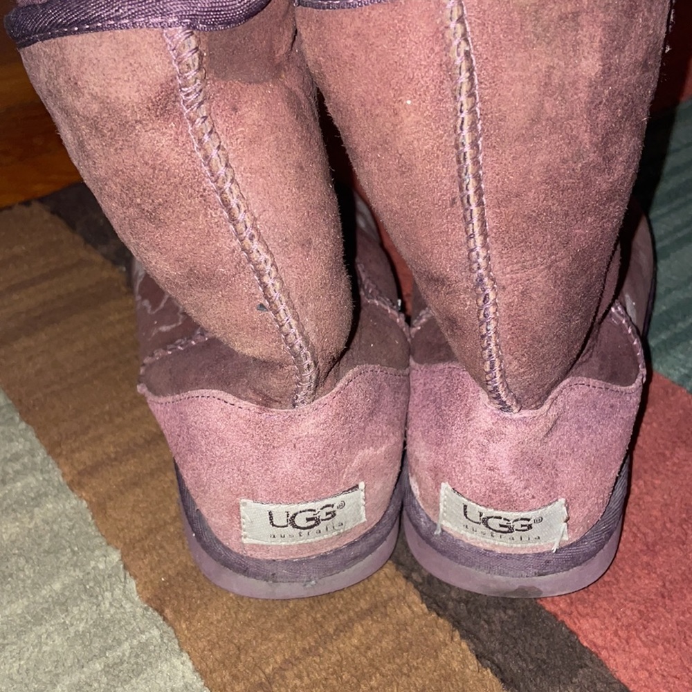 Classic UGGS Authentic - Picture 4 of 5